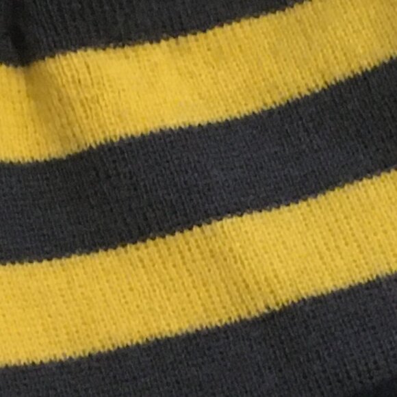 Y2K Streetwear Pink Dolphin Yellow Striped Pom Beanie - Picture 4 of 8